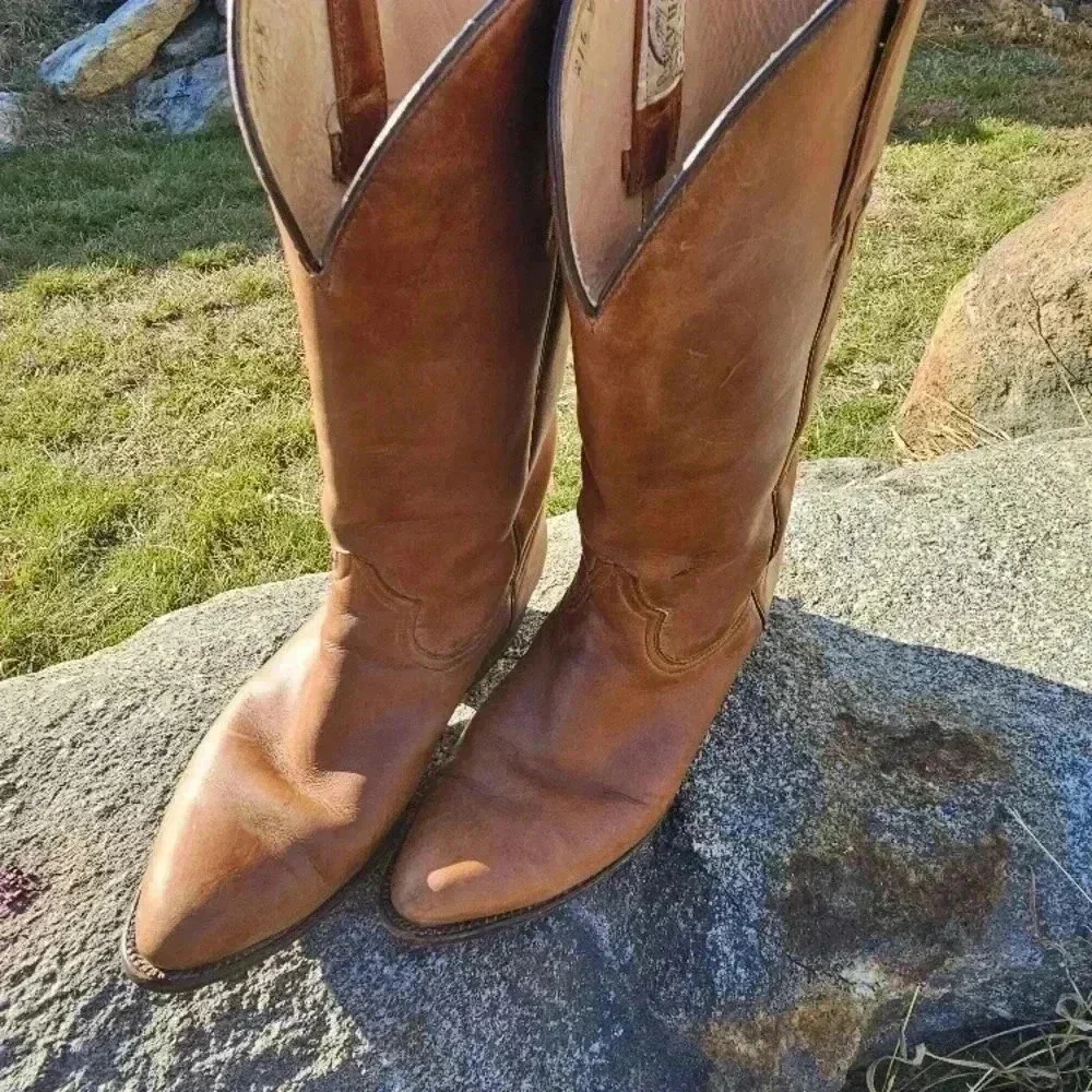 Vintage Brown Leather Cowboy Boots